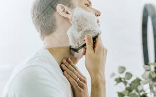 Что нужно для бритья лица. Как правильно бриться станком: нюансы, которые вы не знали. Правила использования опасной бритвы